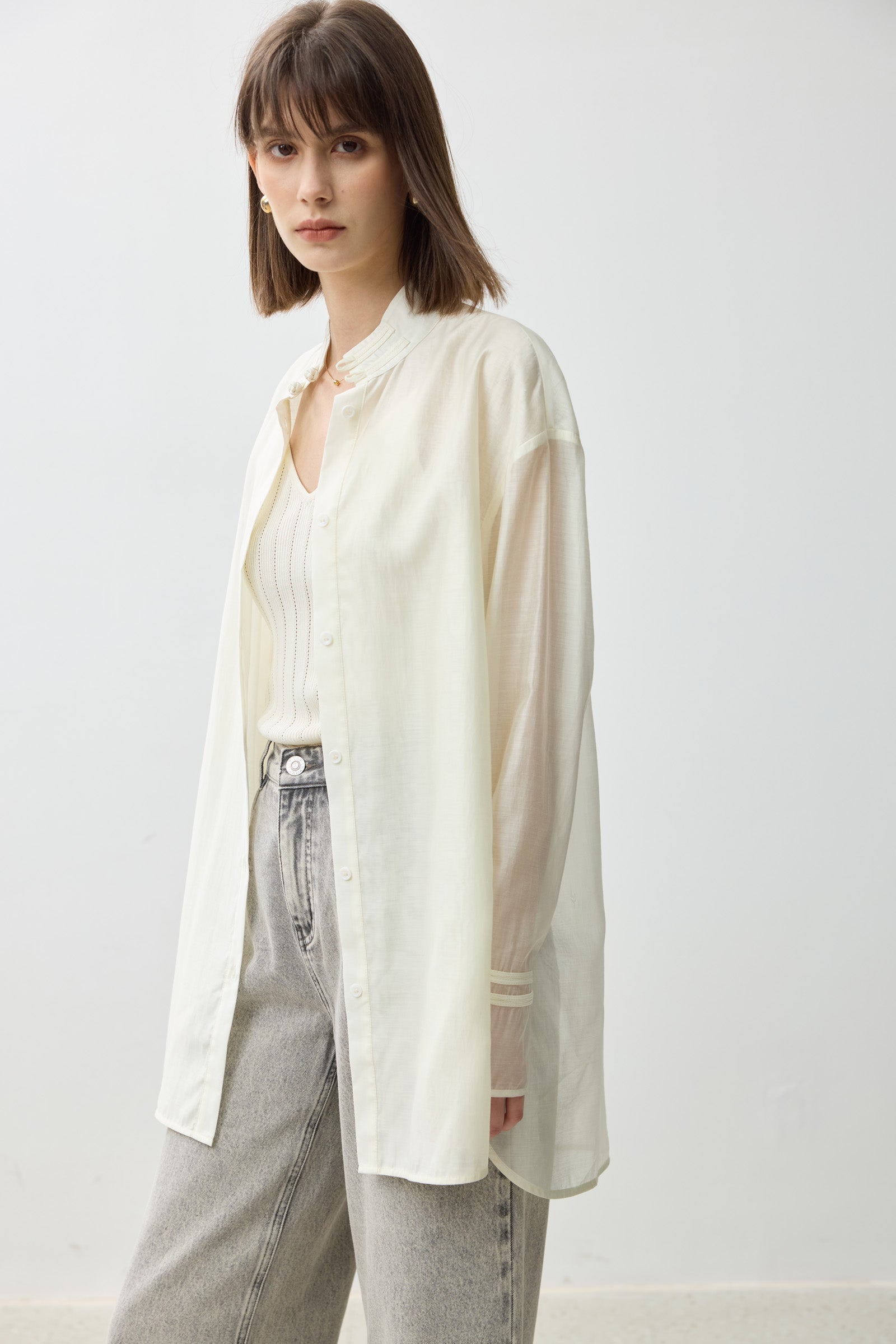 #color_Off White