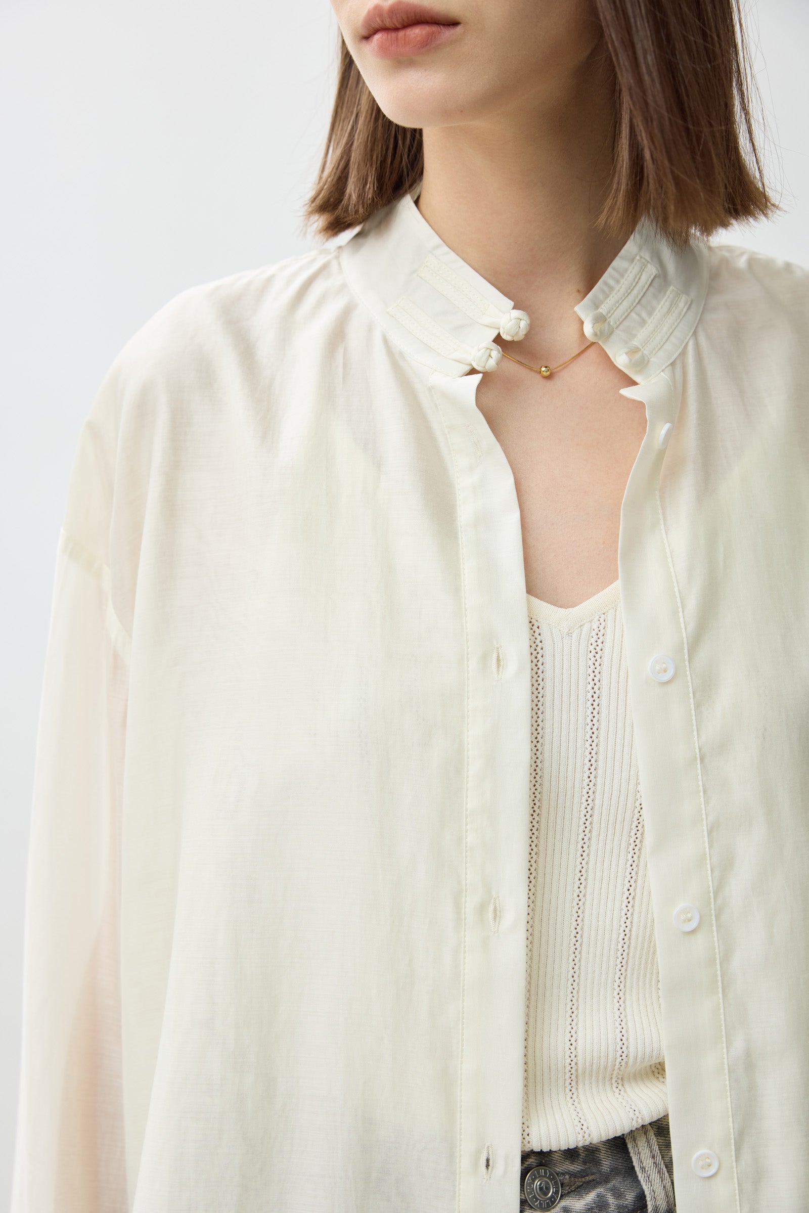 #color_Off White