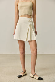 #color_Off White