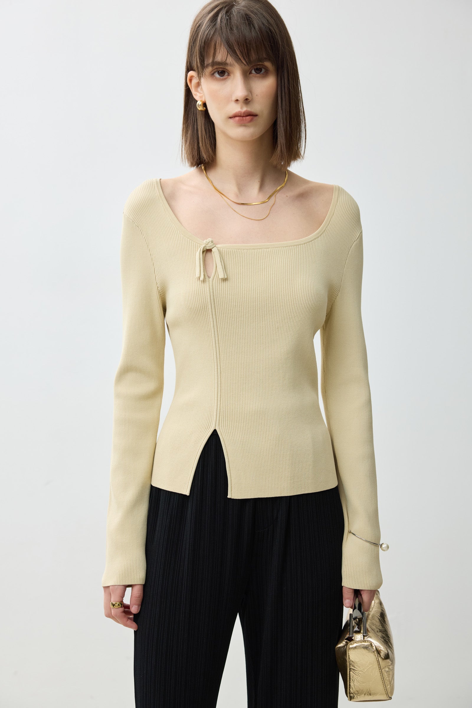 #color_Khaki