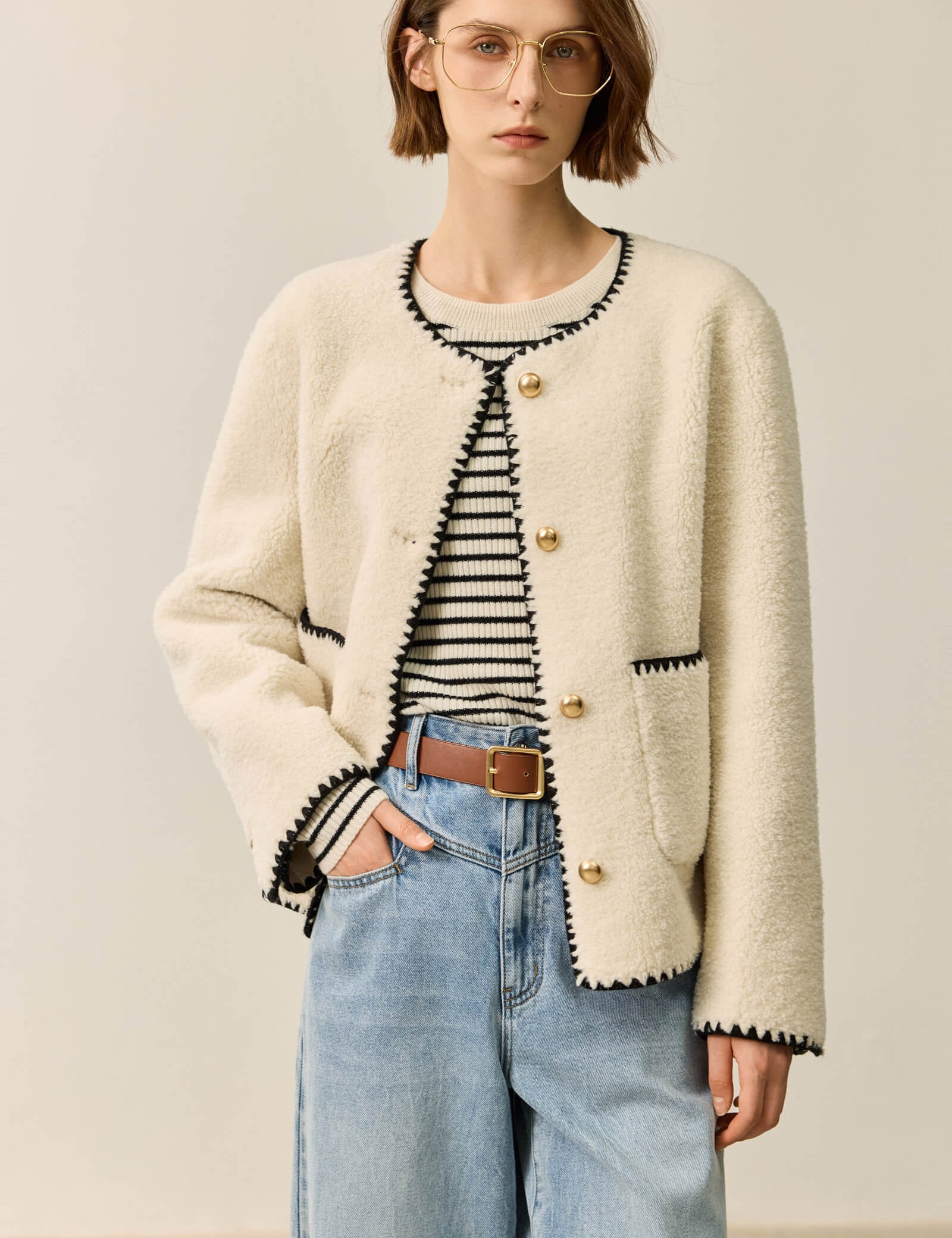 #color_Off White