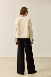 #color_Off White