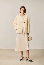 #color_Off White