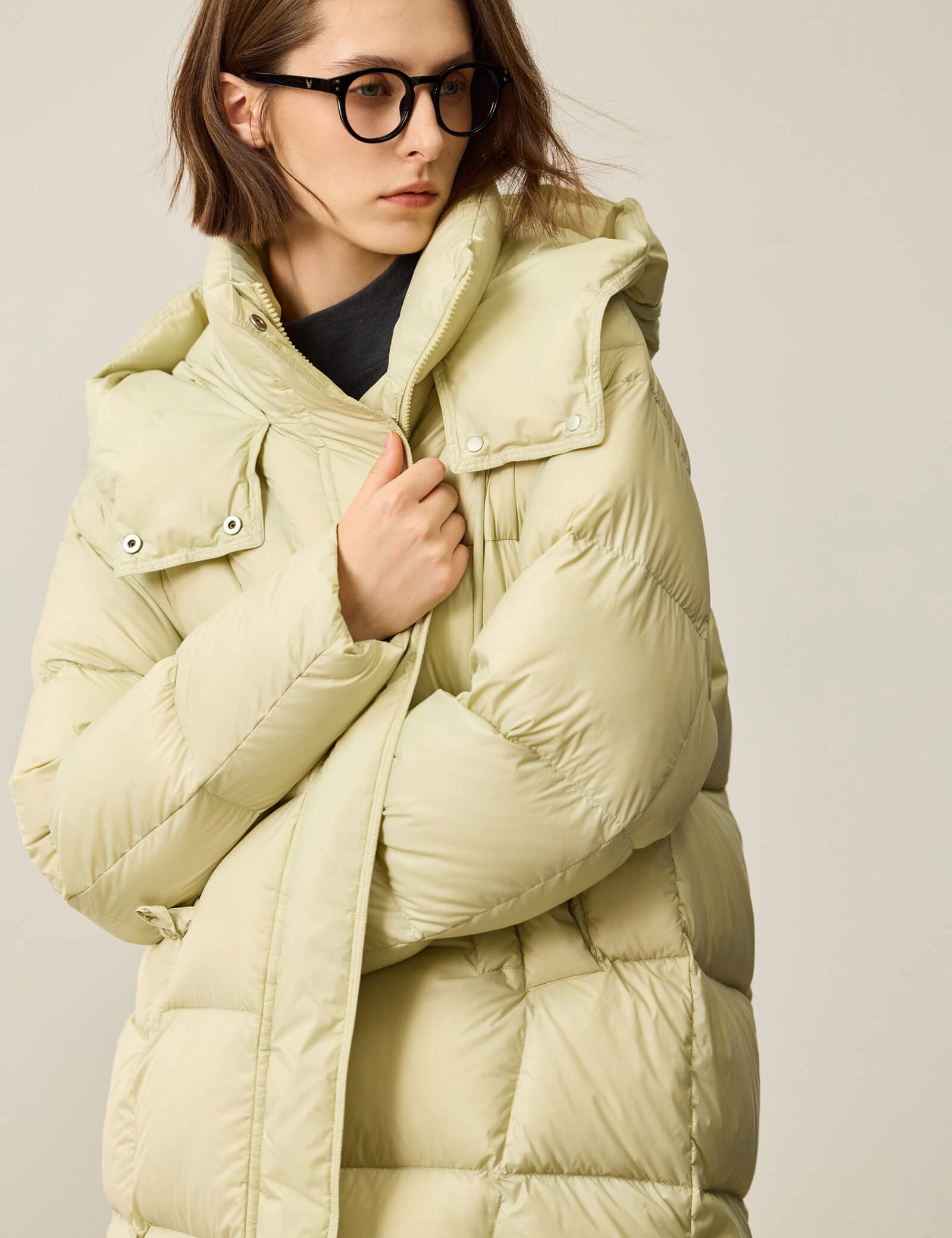 #color_Pale Green