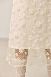 #color_Off White