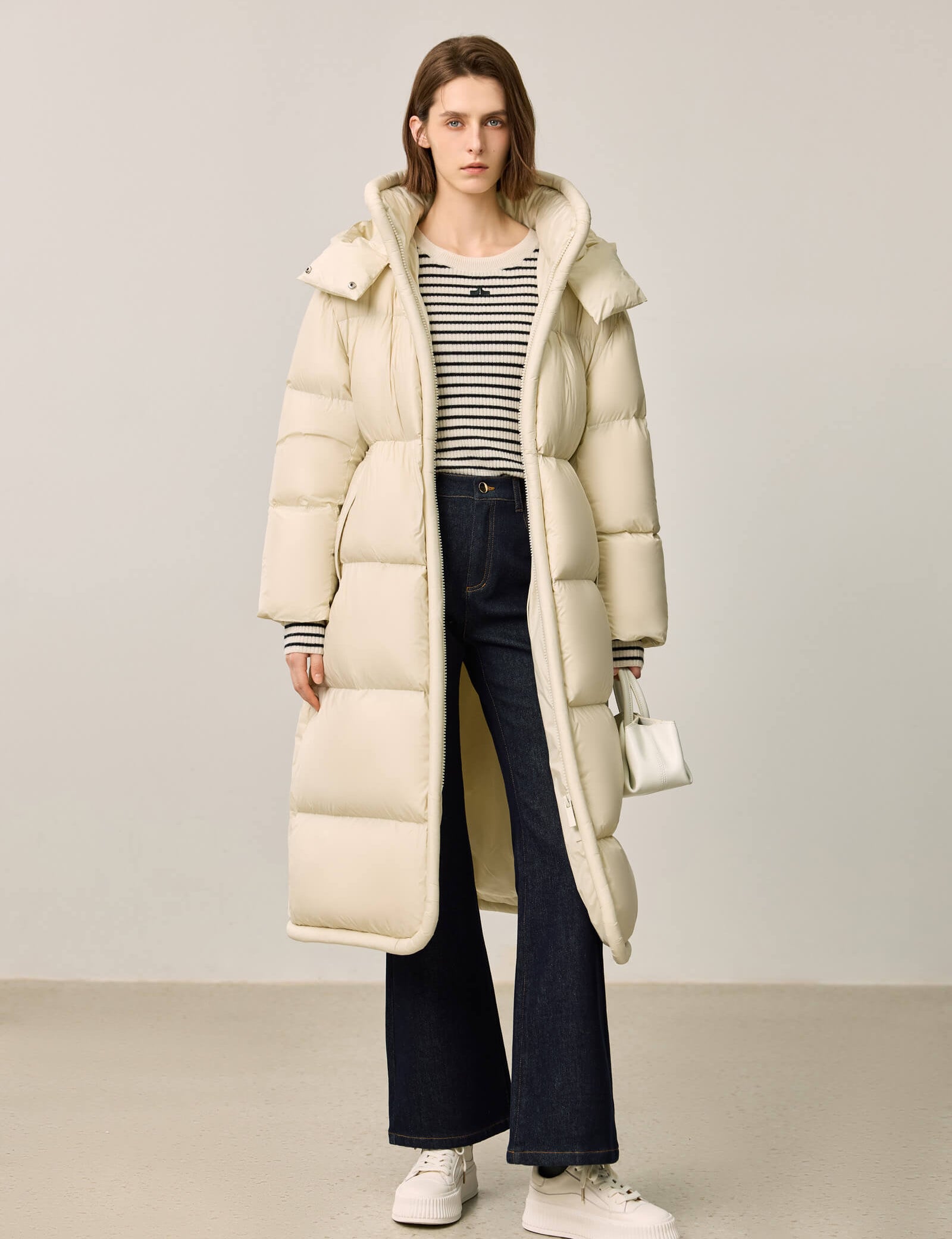 #color_Off White