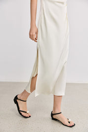 #color_Off White
