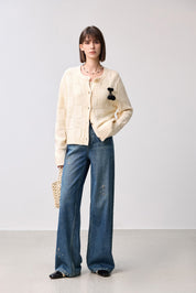#color_Off White