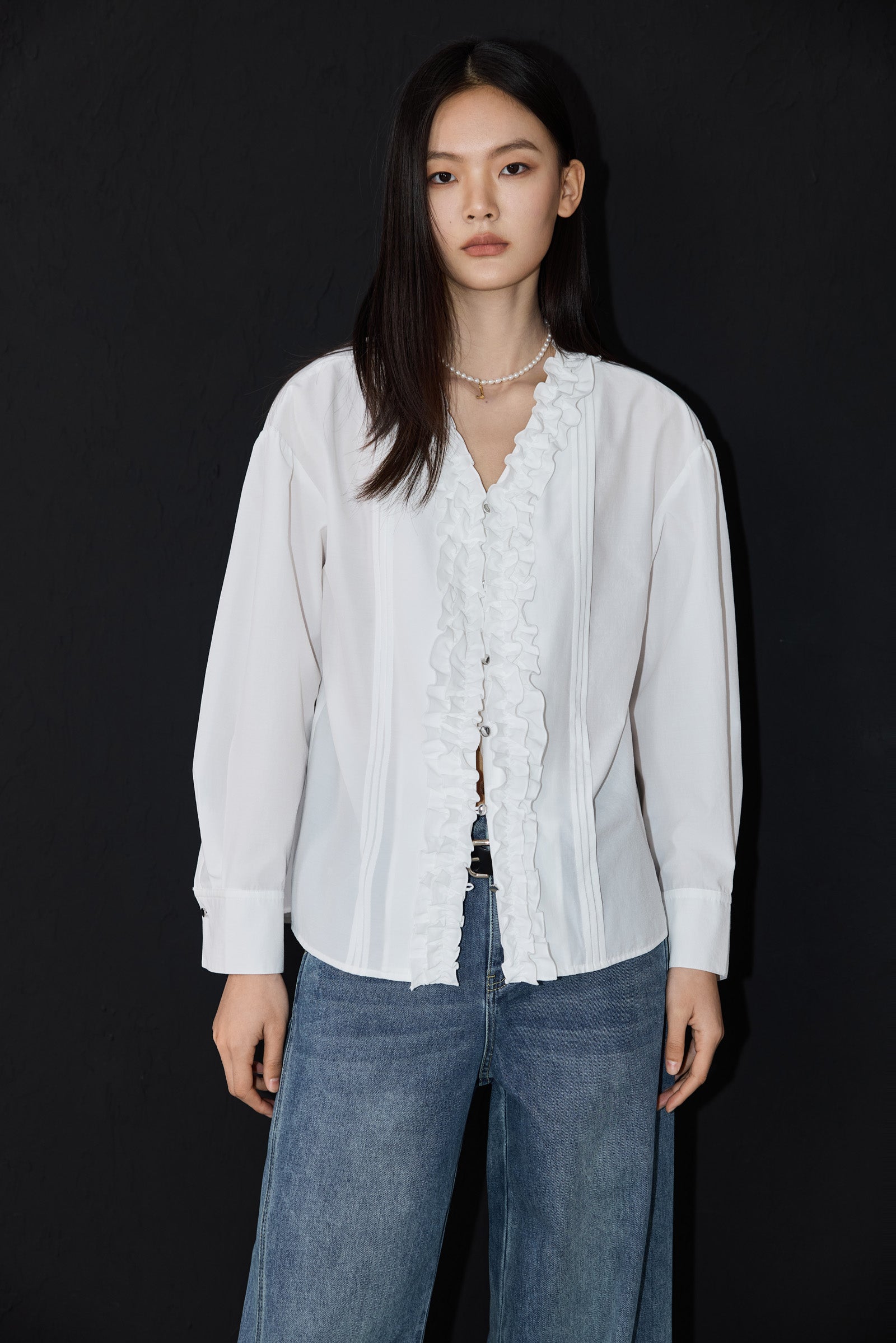 #color_Off White