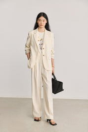 #color_Off White