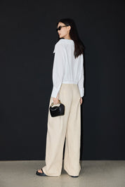 #color_Off White