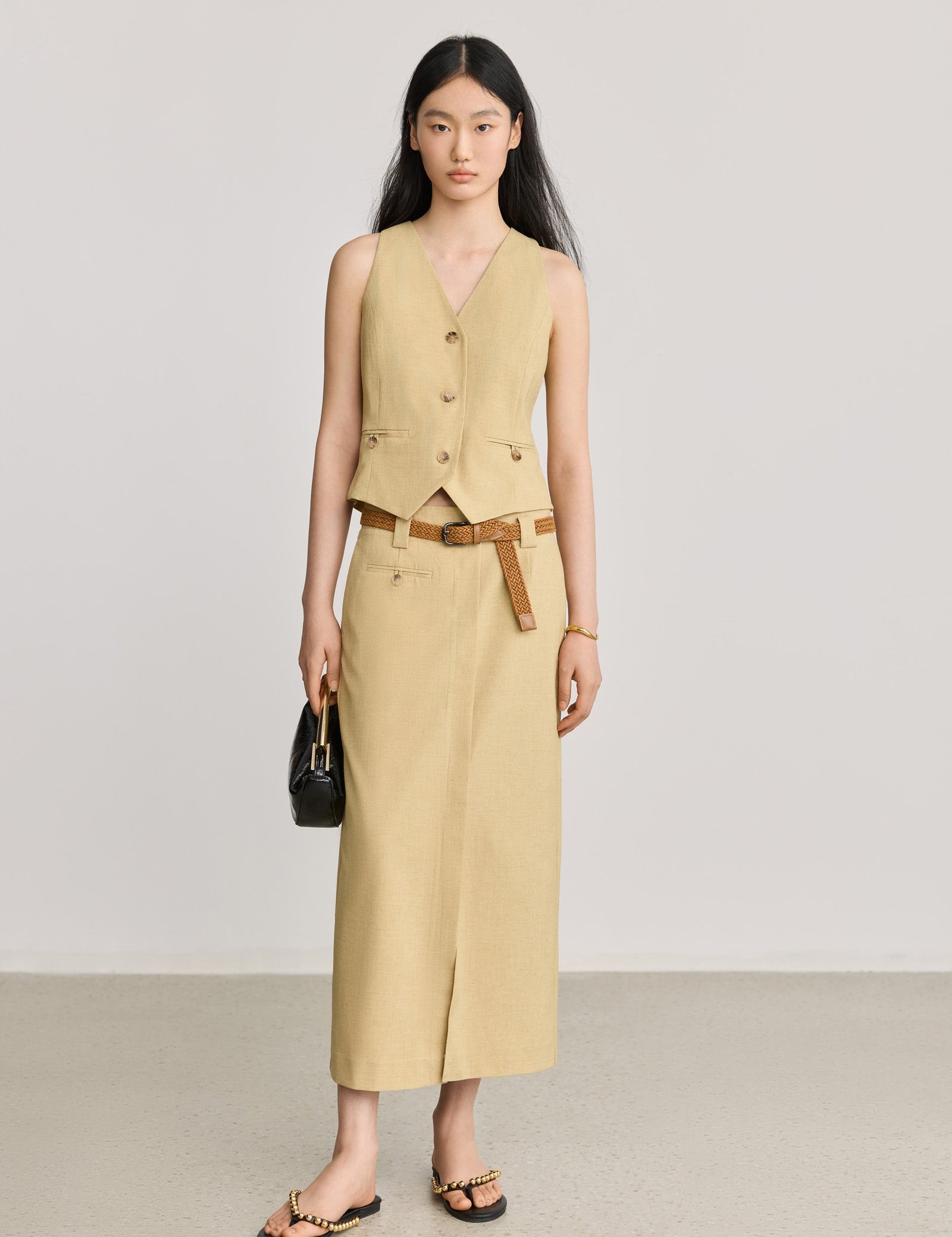 #color_Khaki