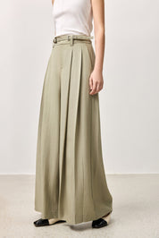 #color_Grayish Green