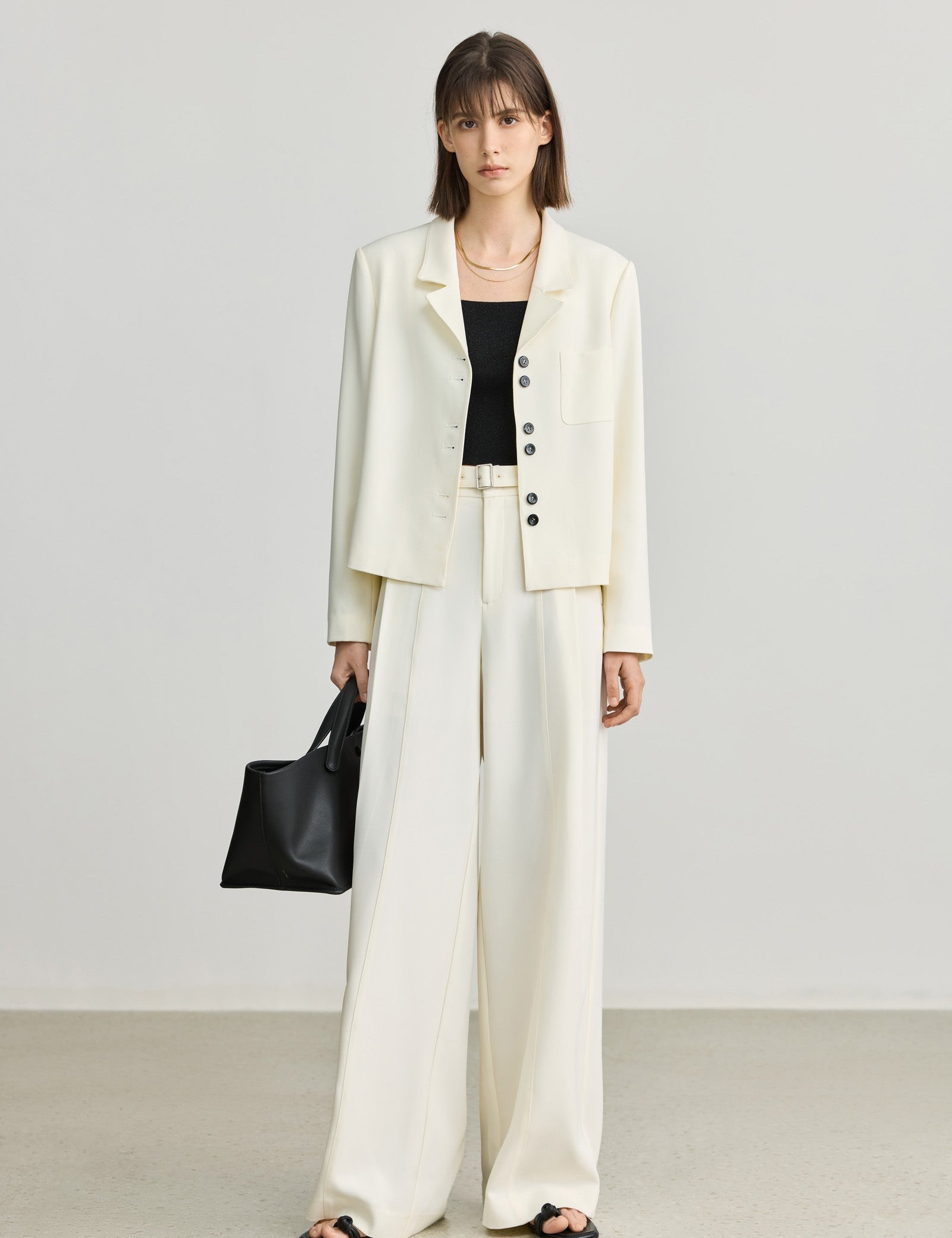 #color_Off White