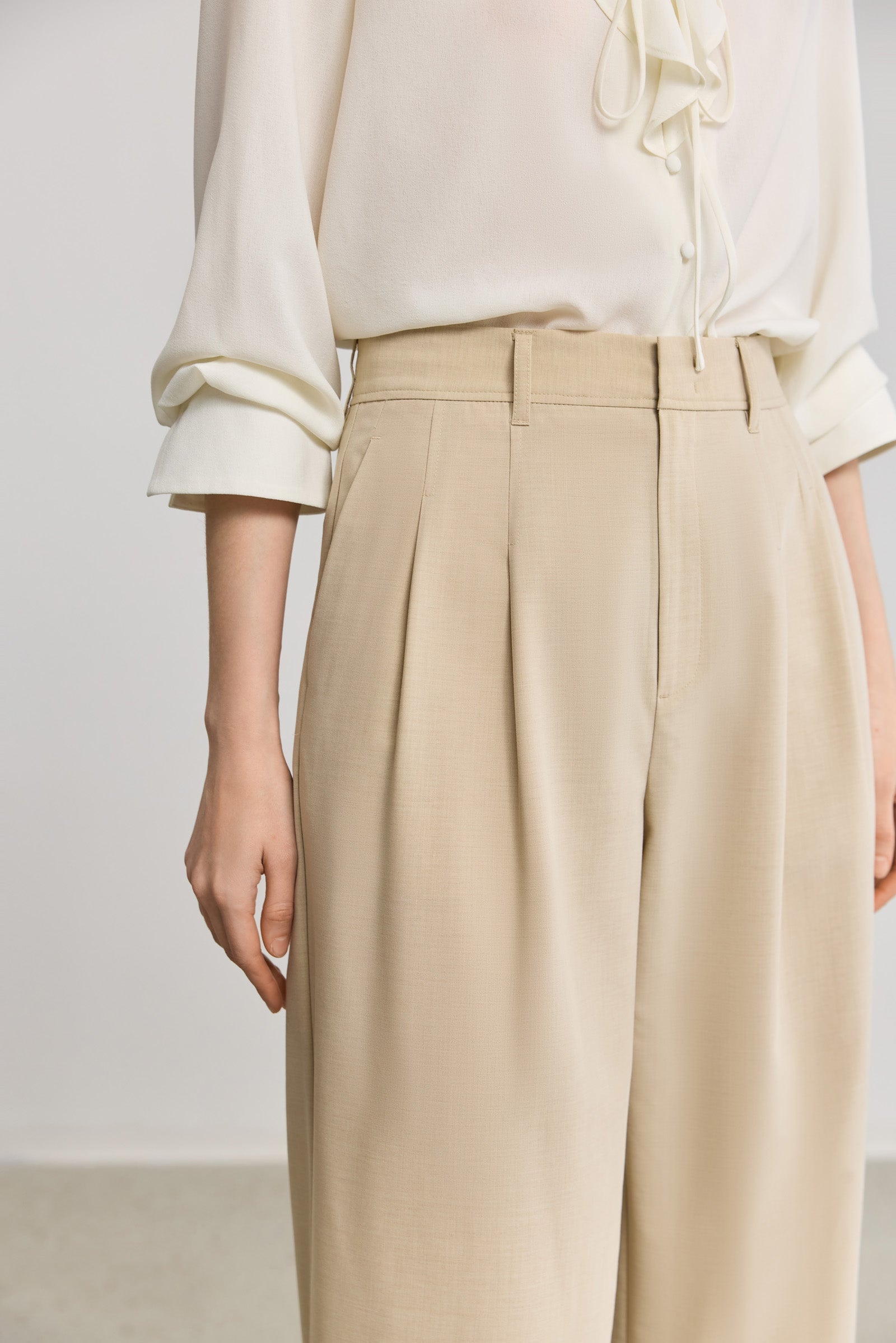 #color_khaki