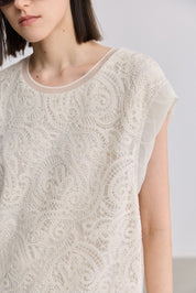 #color_Off White