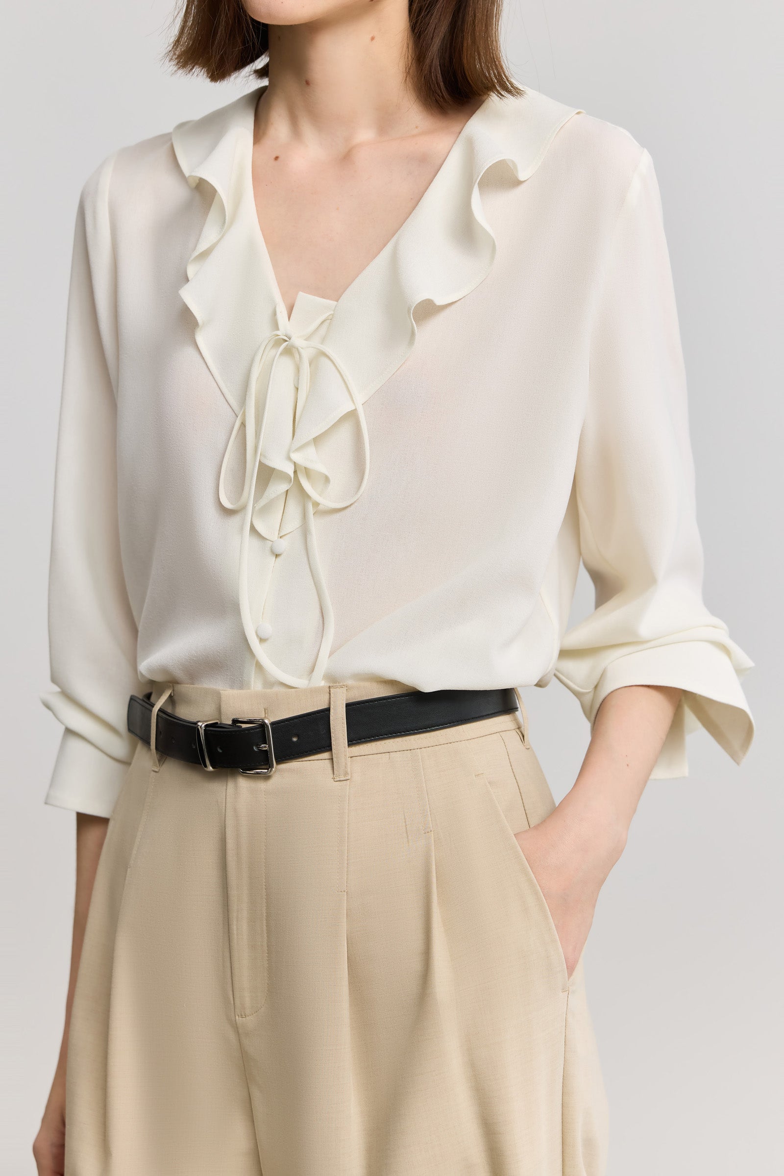 #color_Off White