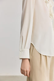 #color_Off White