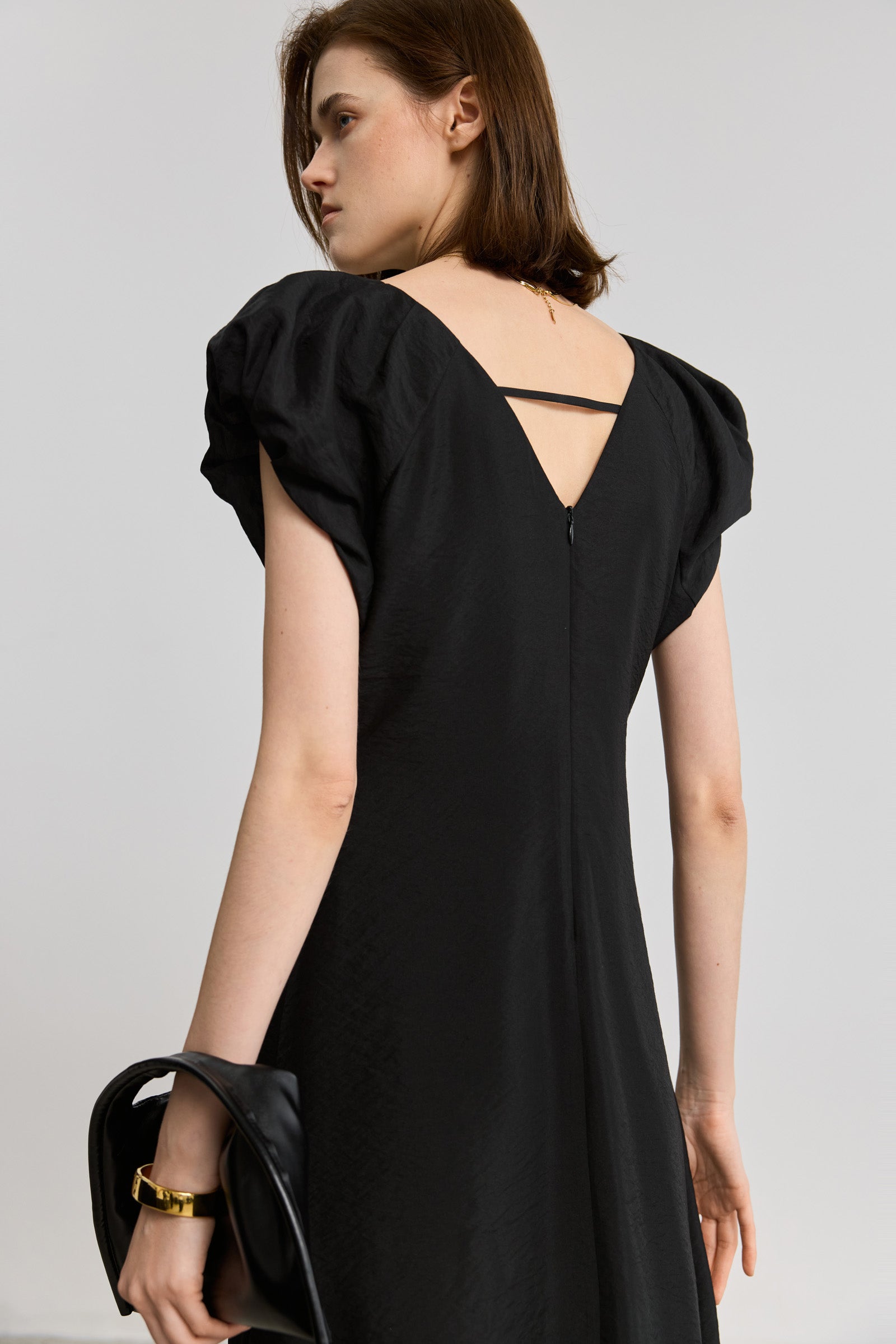 #color_Black