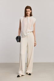 #color_Off White