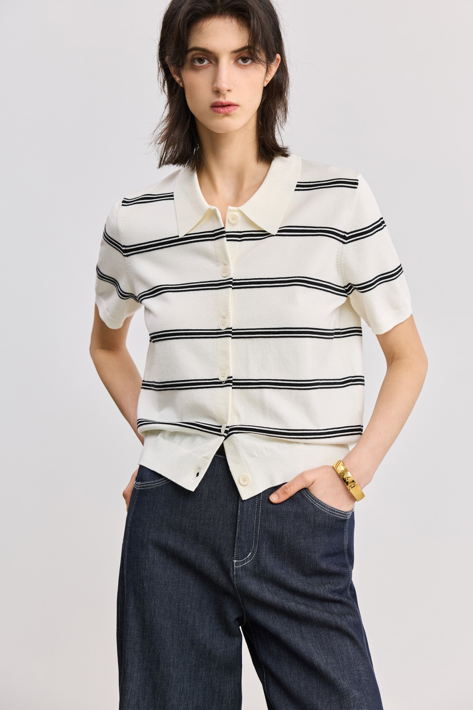 #color_Off White