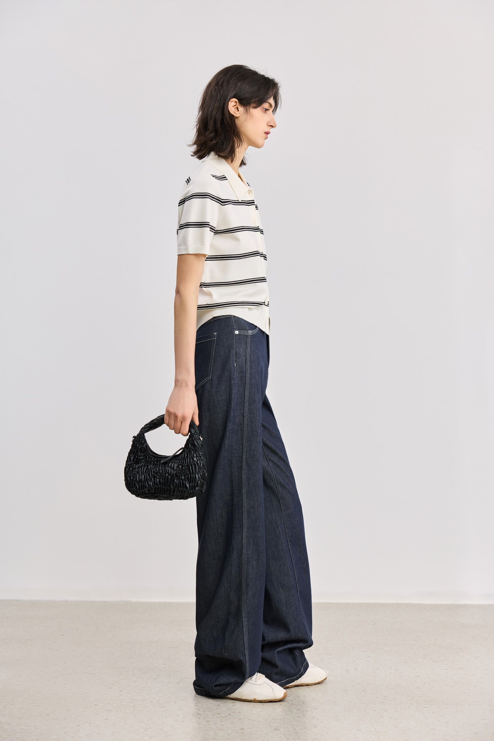 #color_Off White