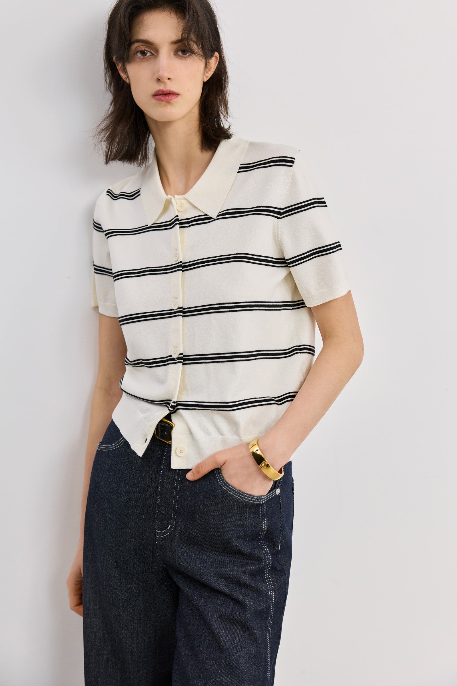 #color_Off White