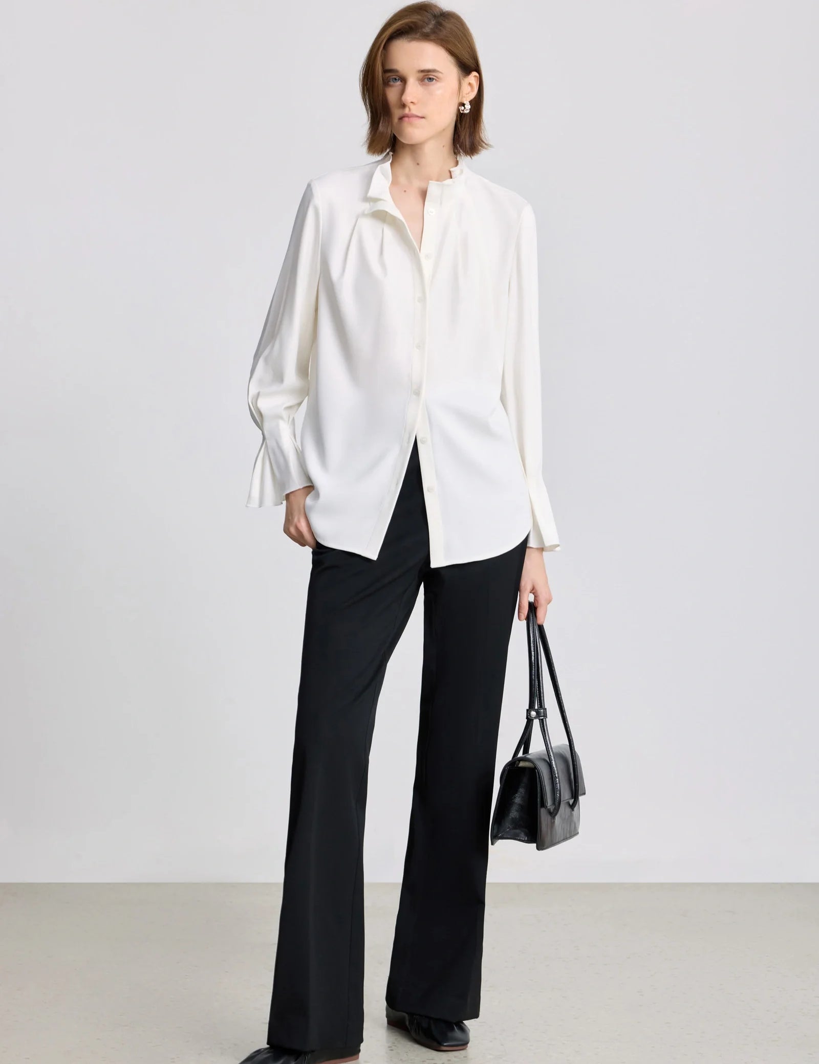 #color_Off White
