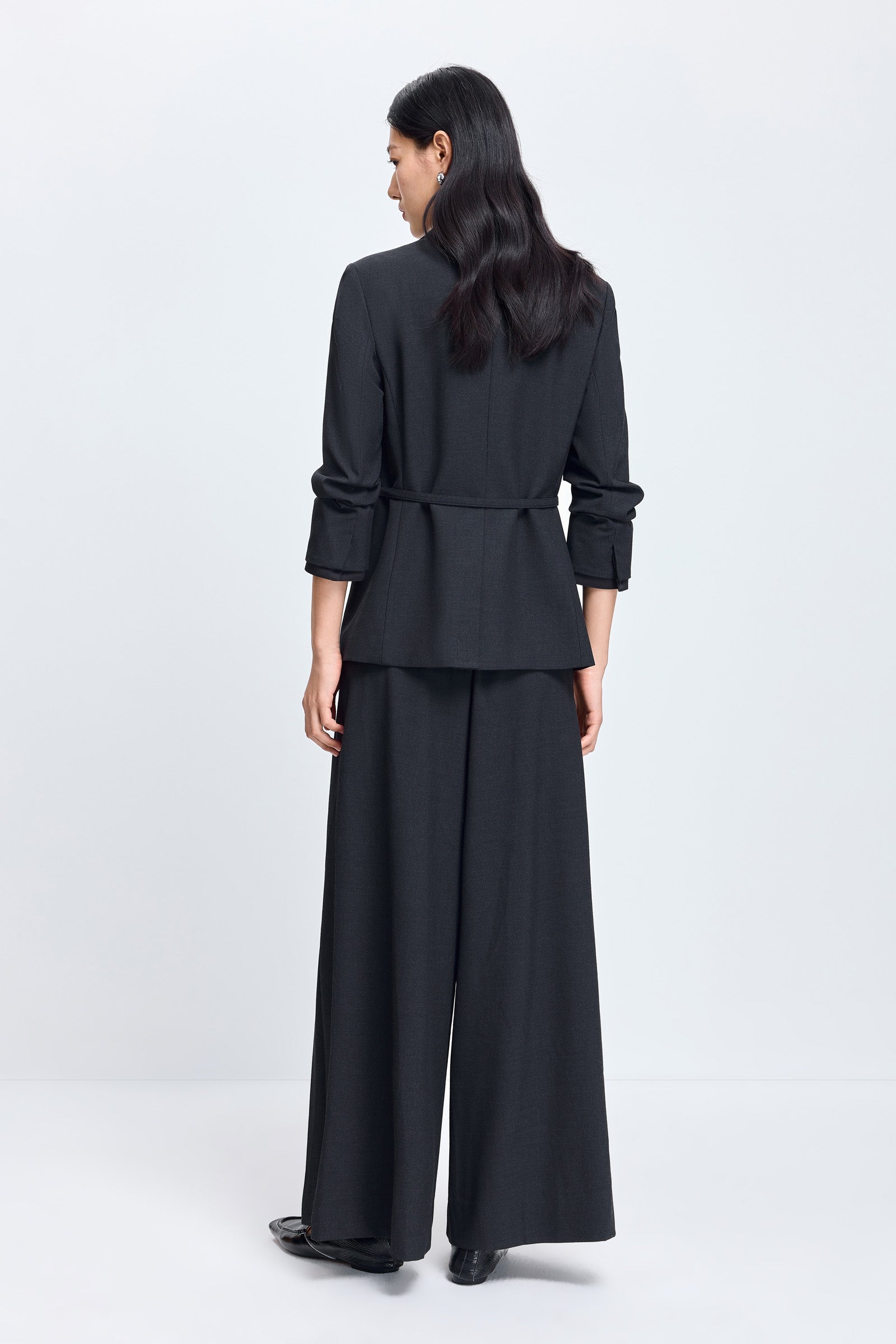 #color_Dark Charcoal Gray