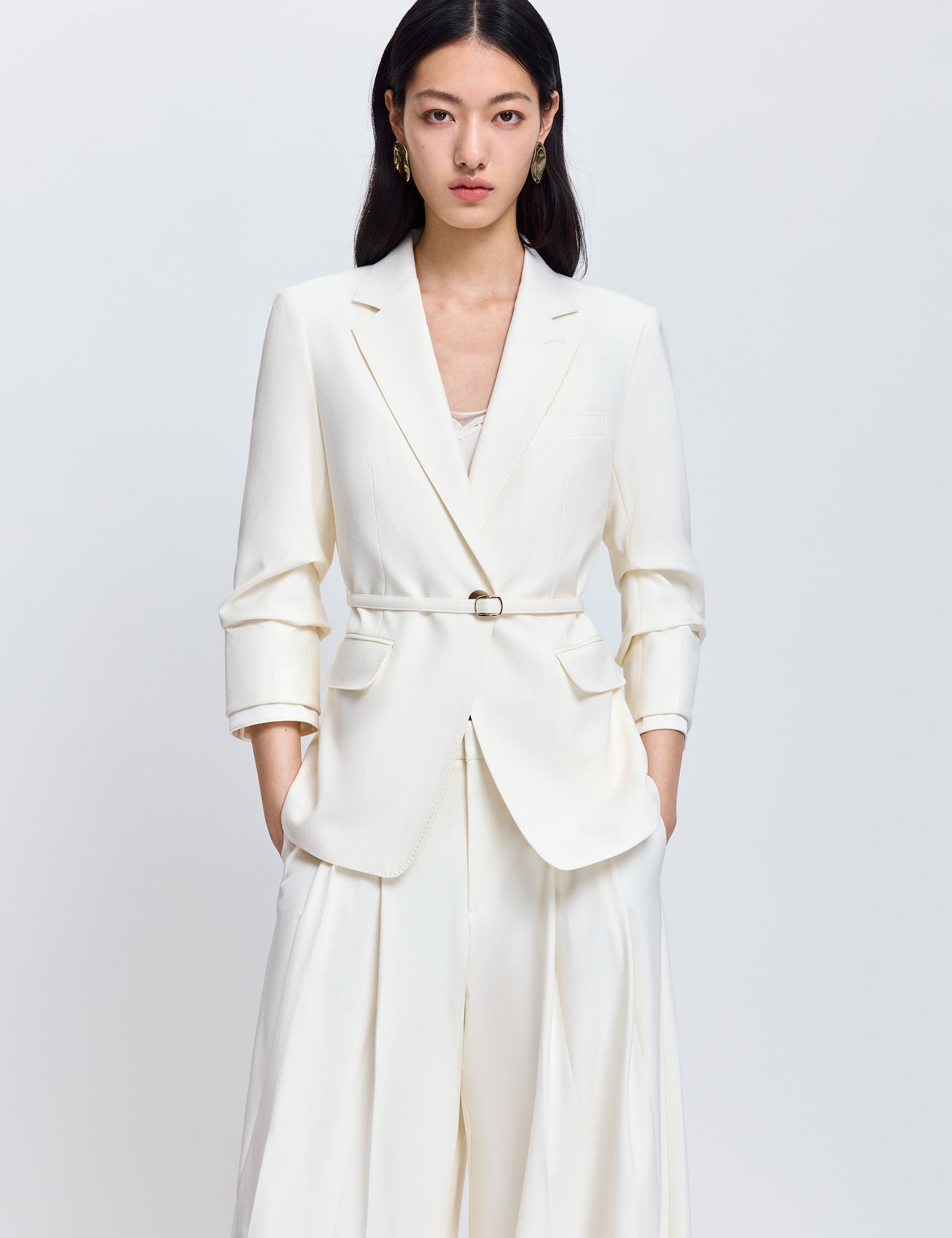 #color_Off White
