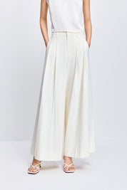 #color_Off White