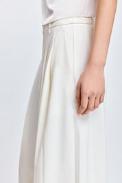 #color_Off White