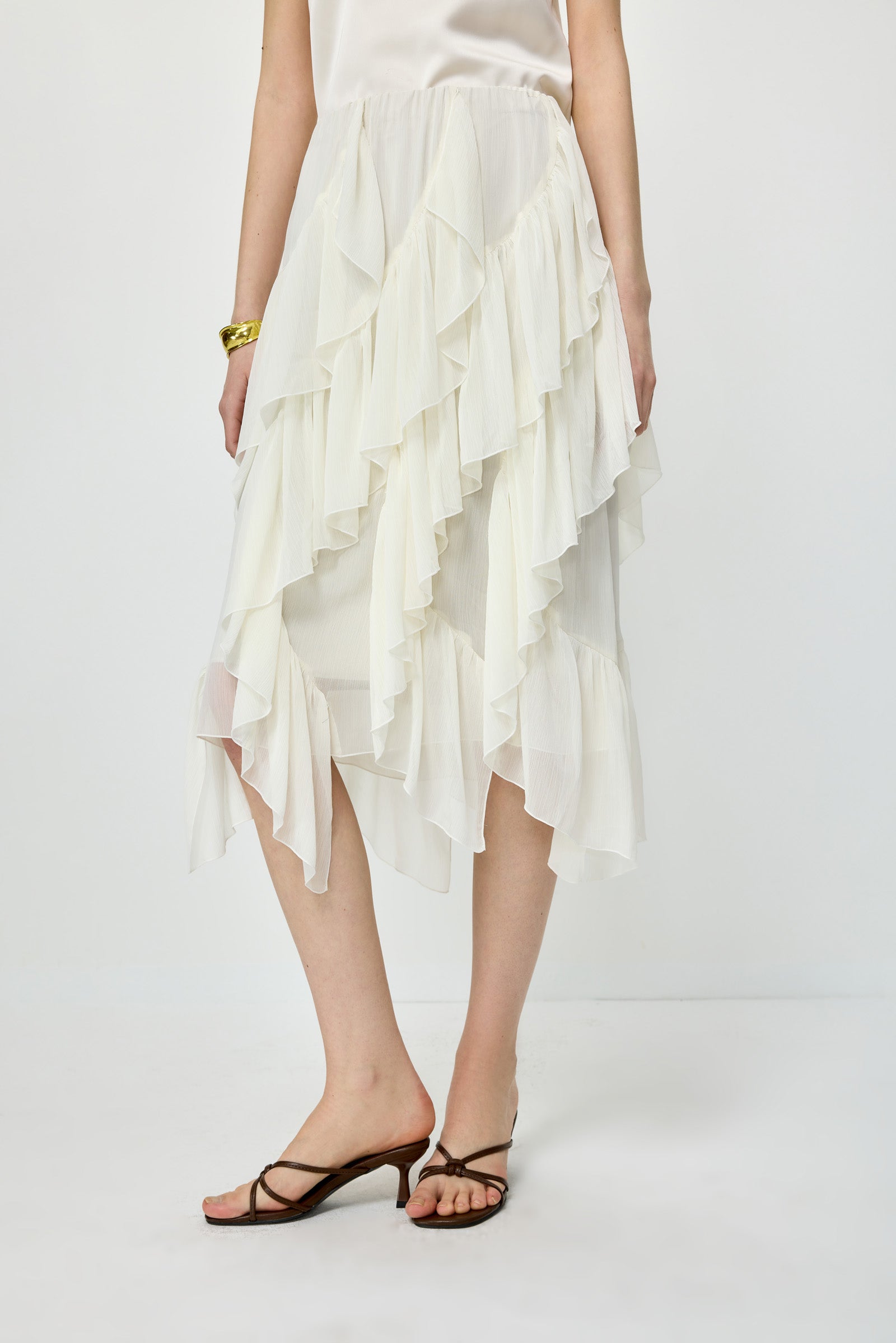#color_Off White