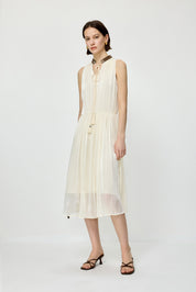 #color_Off White