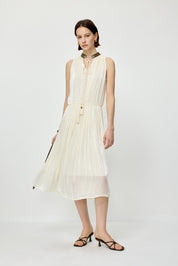 #color_Off White