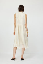 #color_Off White