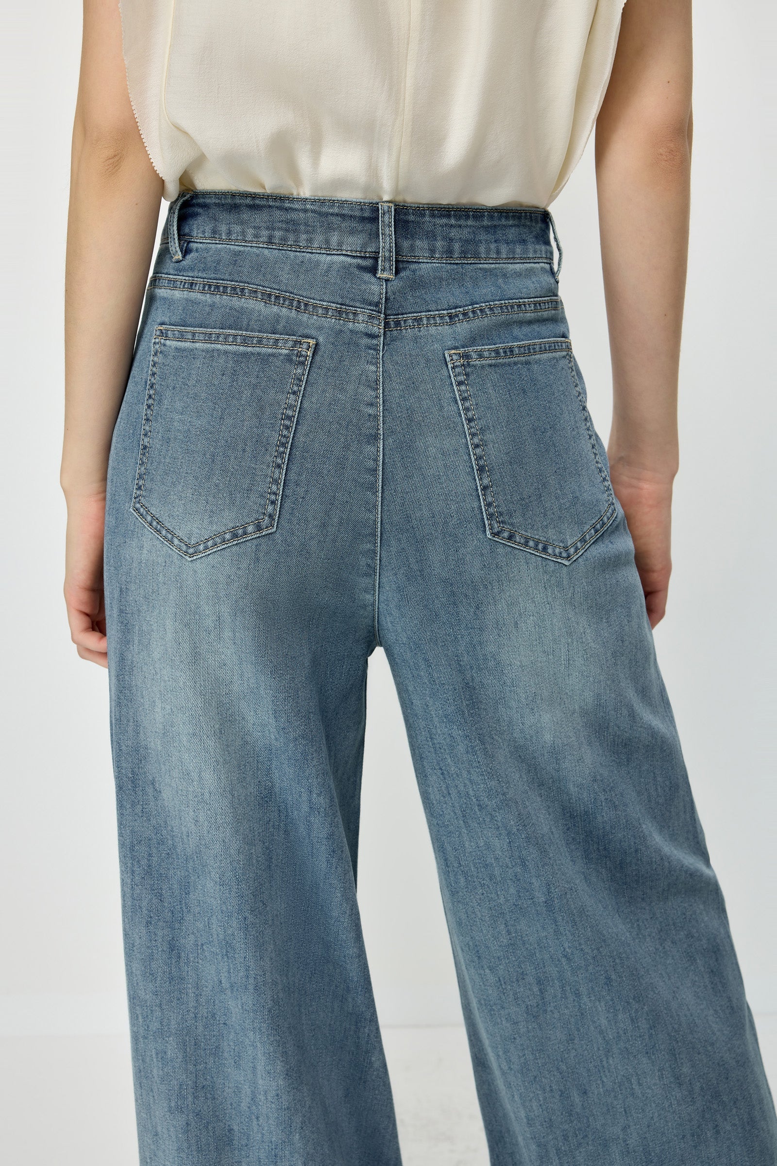 #color_Denim Blue