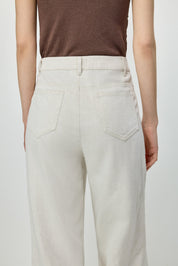 #color_Off White