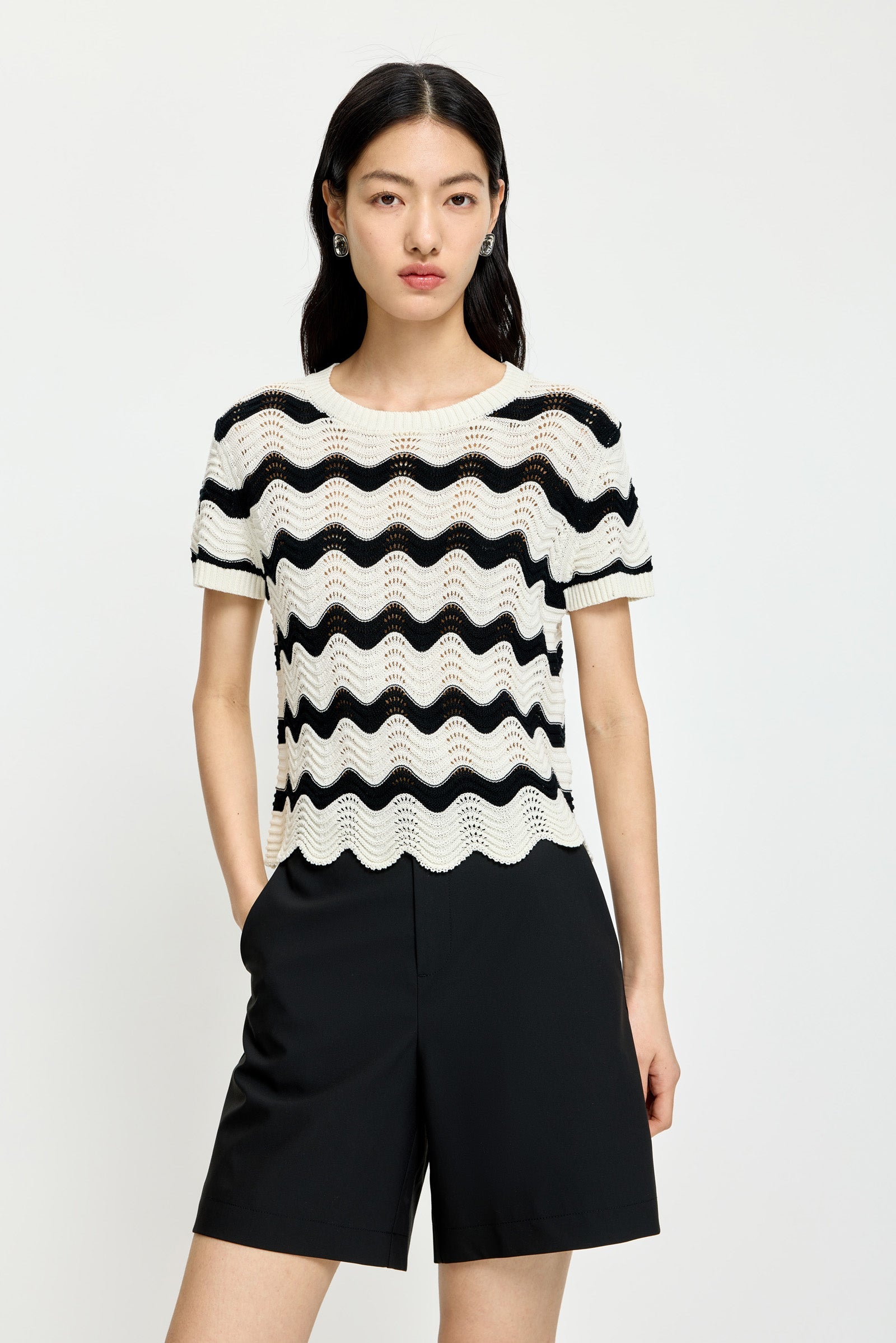 #color_Off White