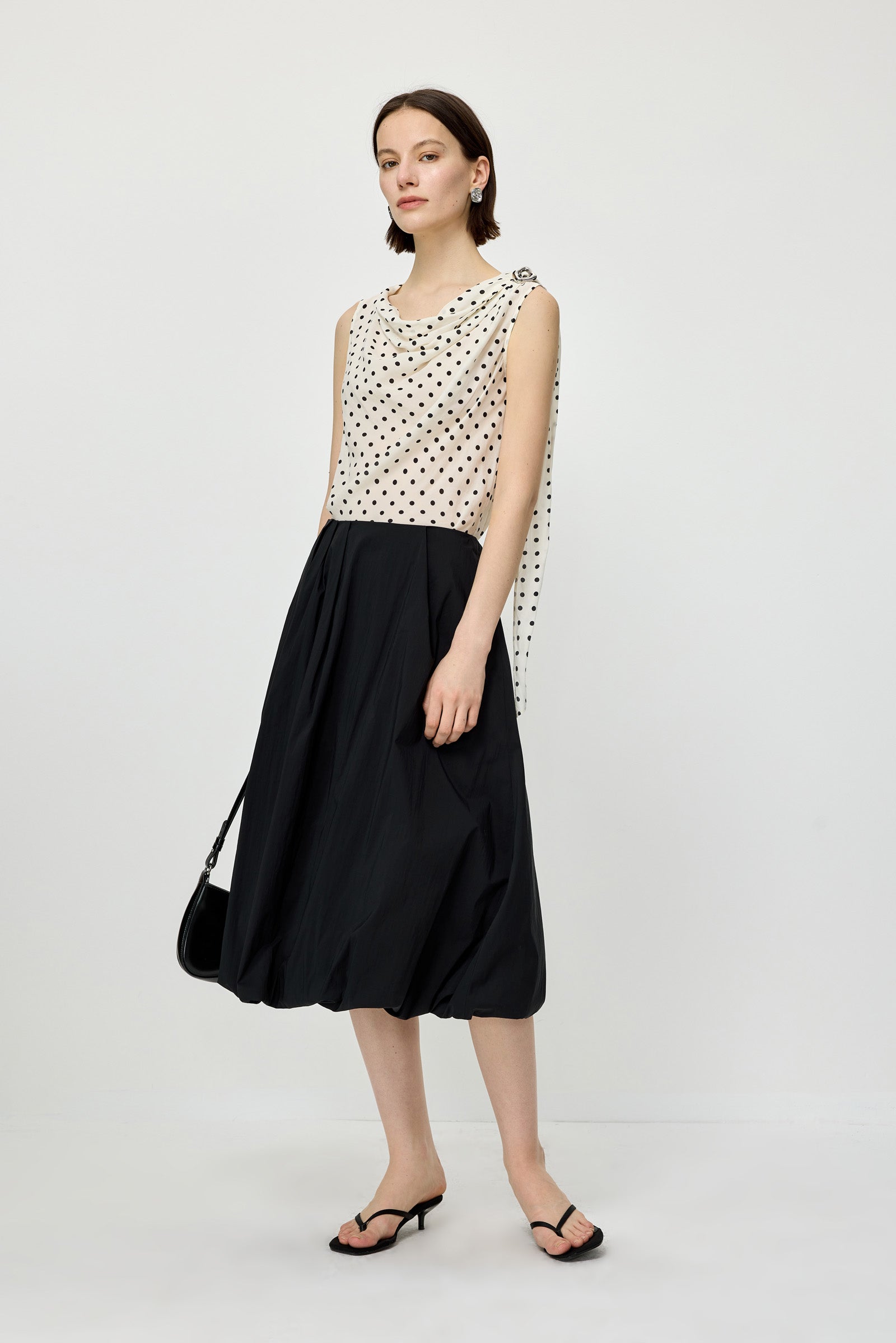 #color_Off White