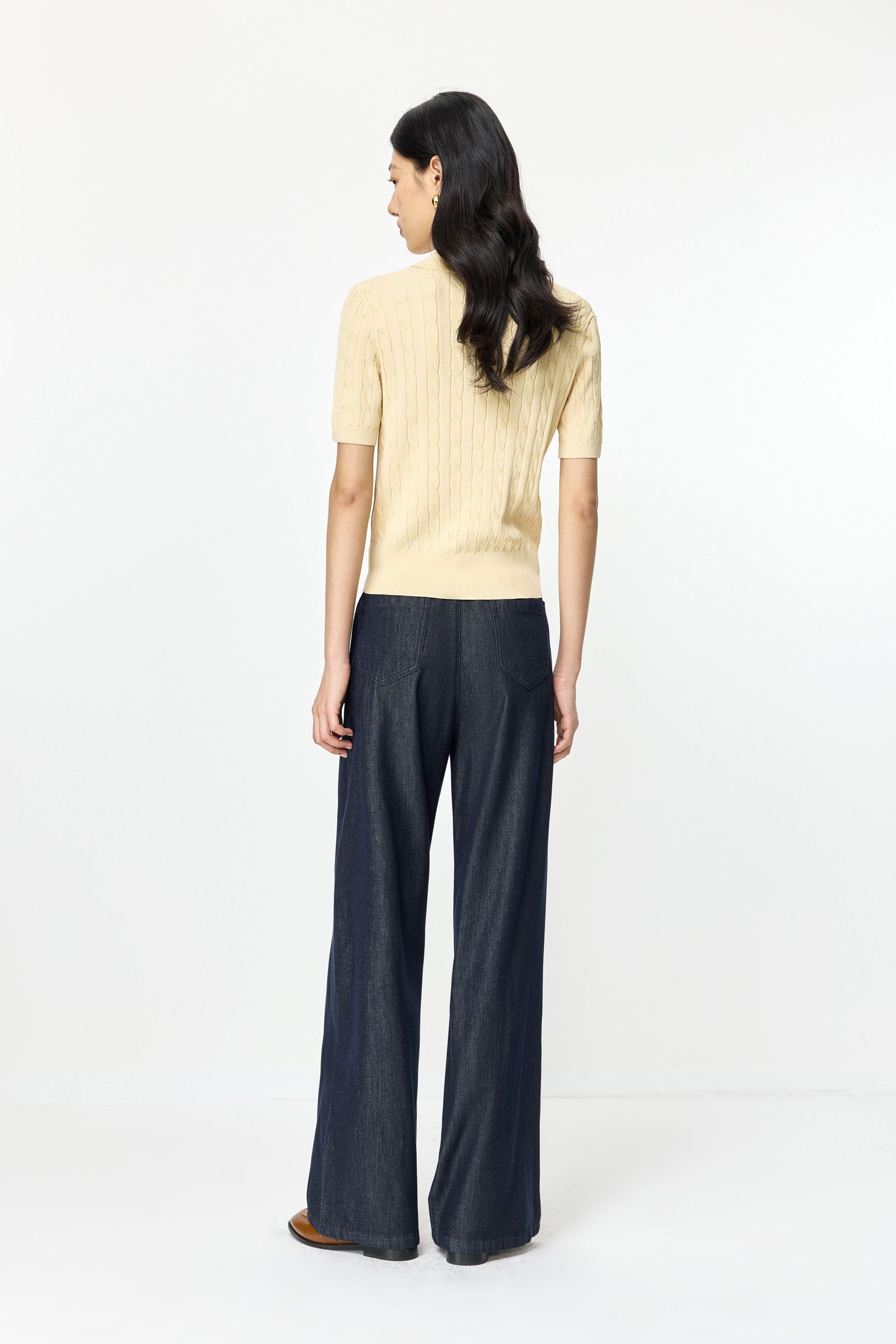 #color_Pale Yellow
