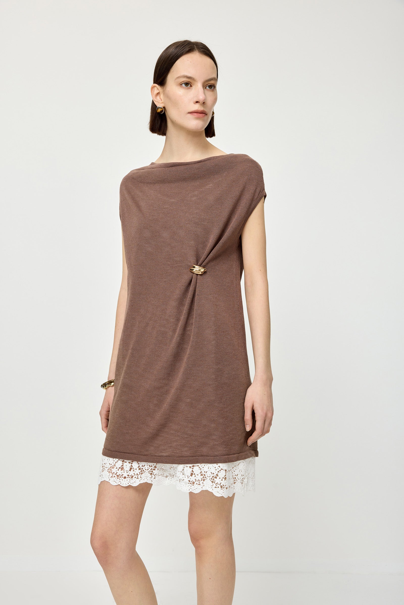 #color_Brown