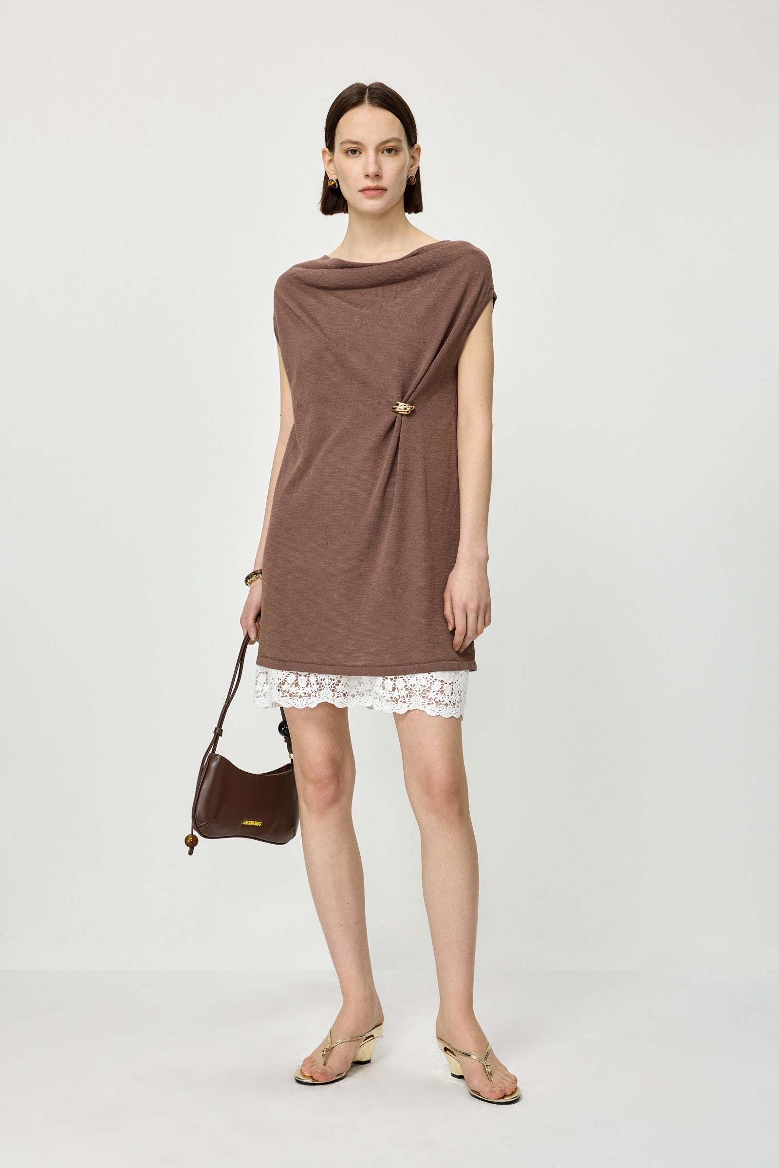 #color_Brown