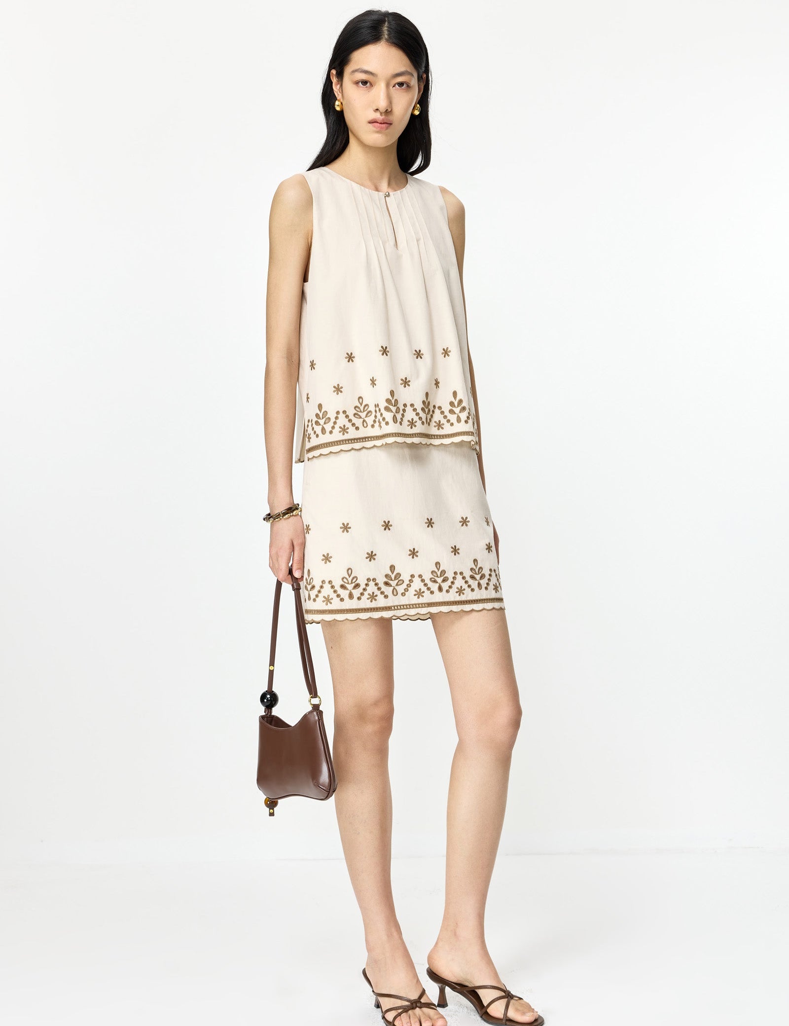 #color_Light Khaki