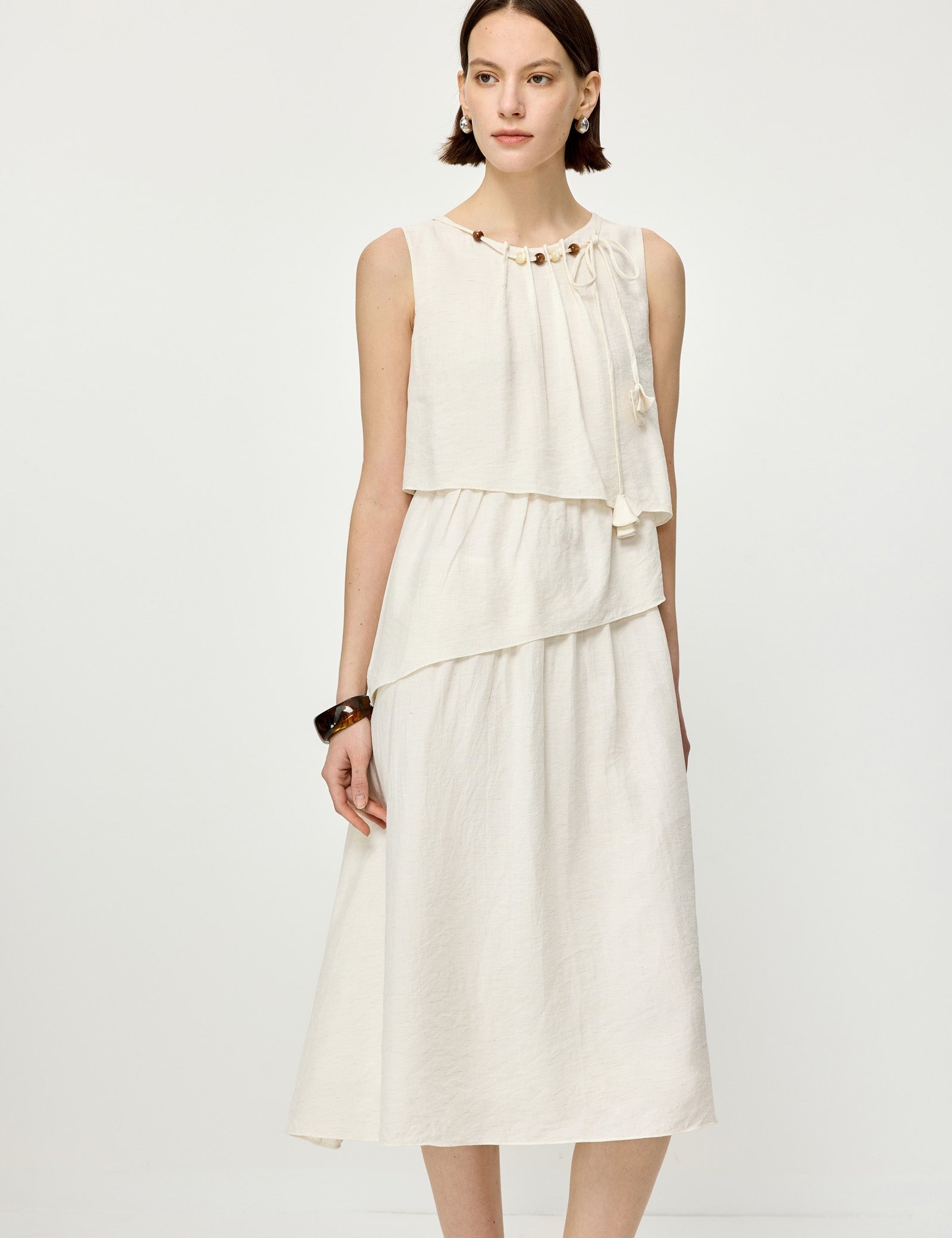 #color_Off White