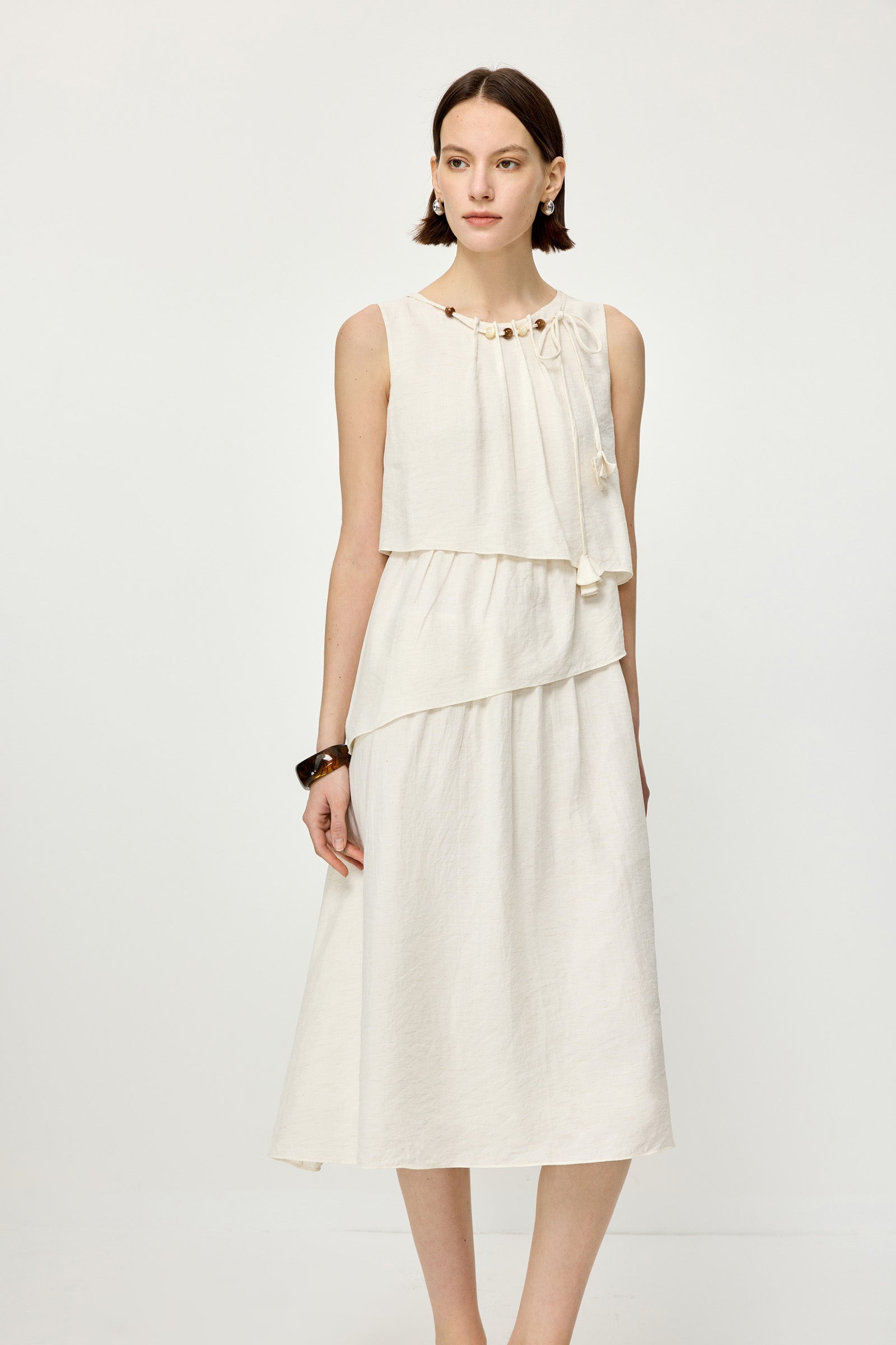 #color_Off White