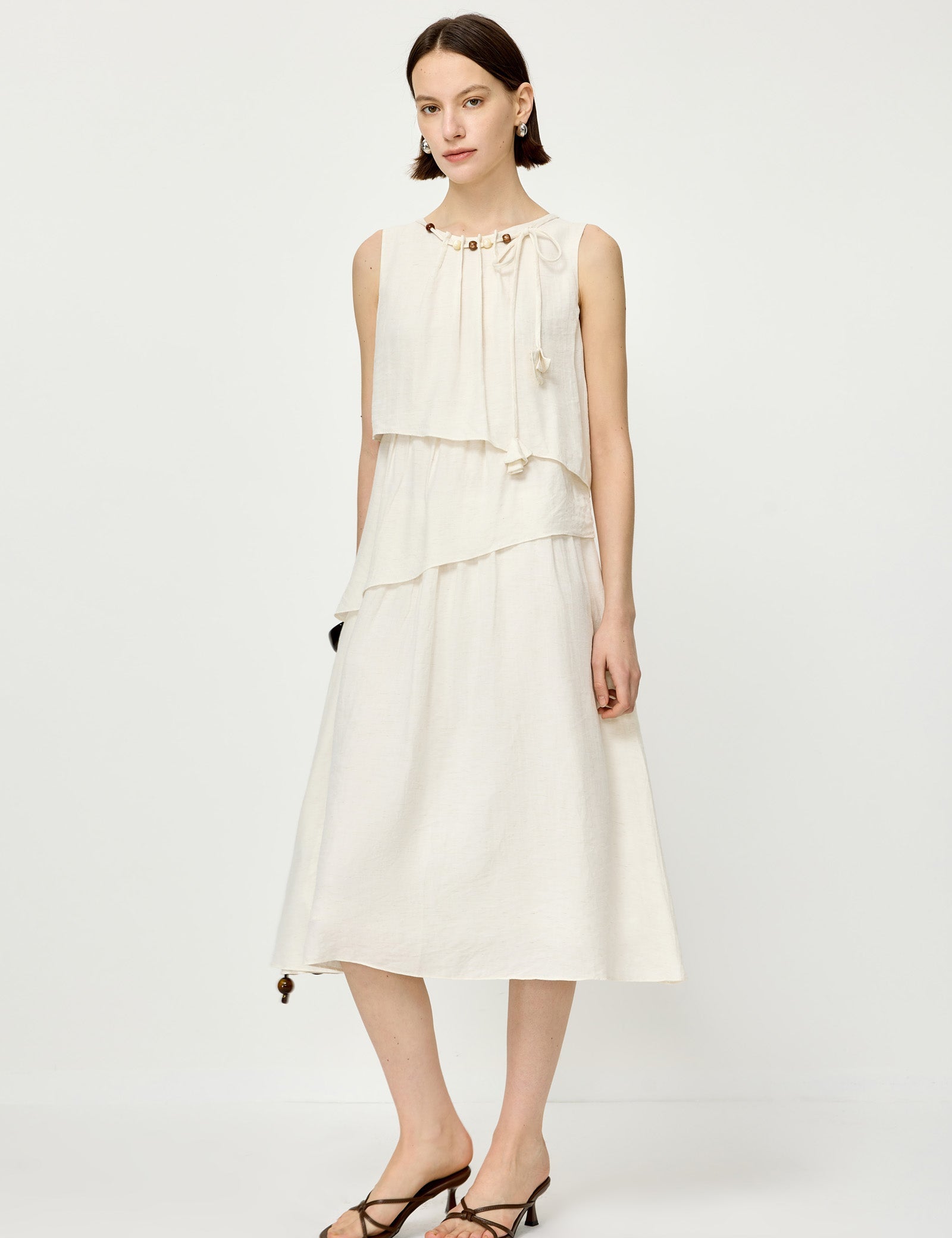 #color_Off White