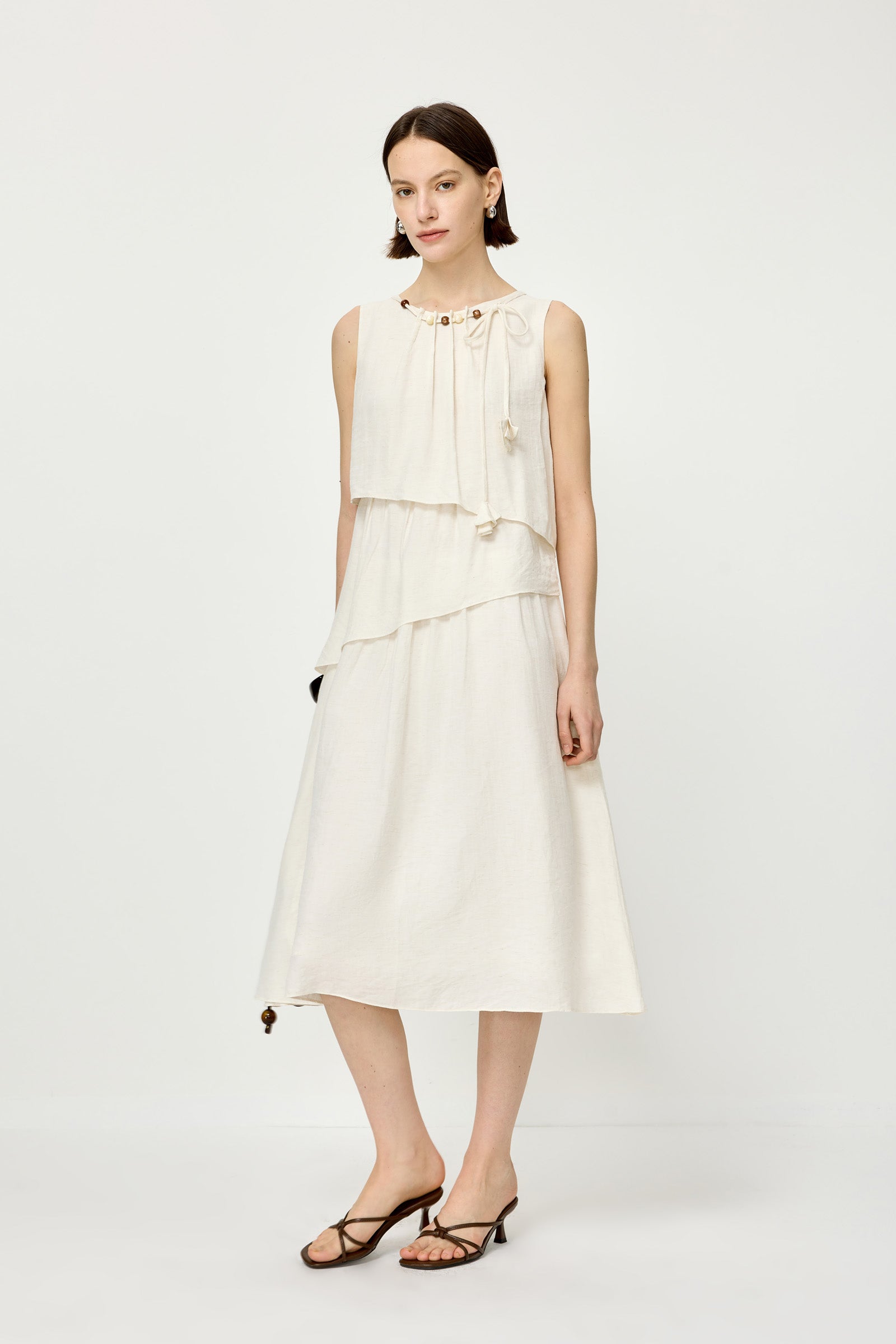 #color_Off White