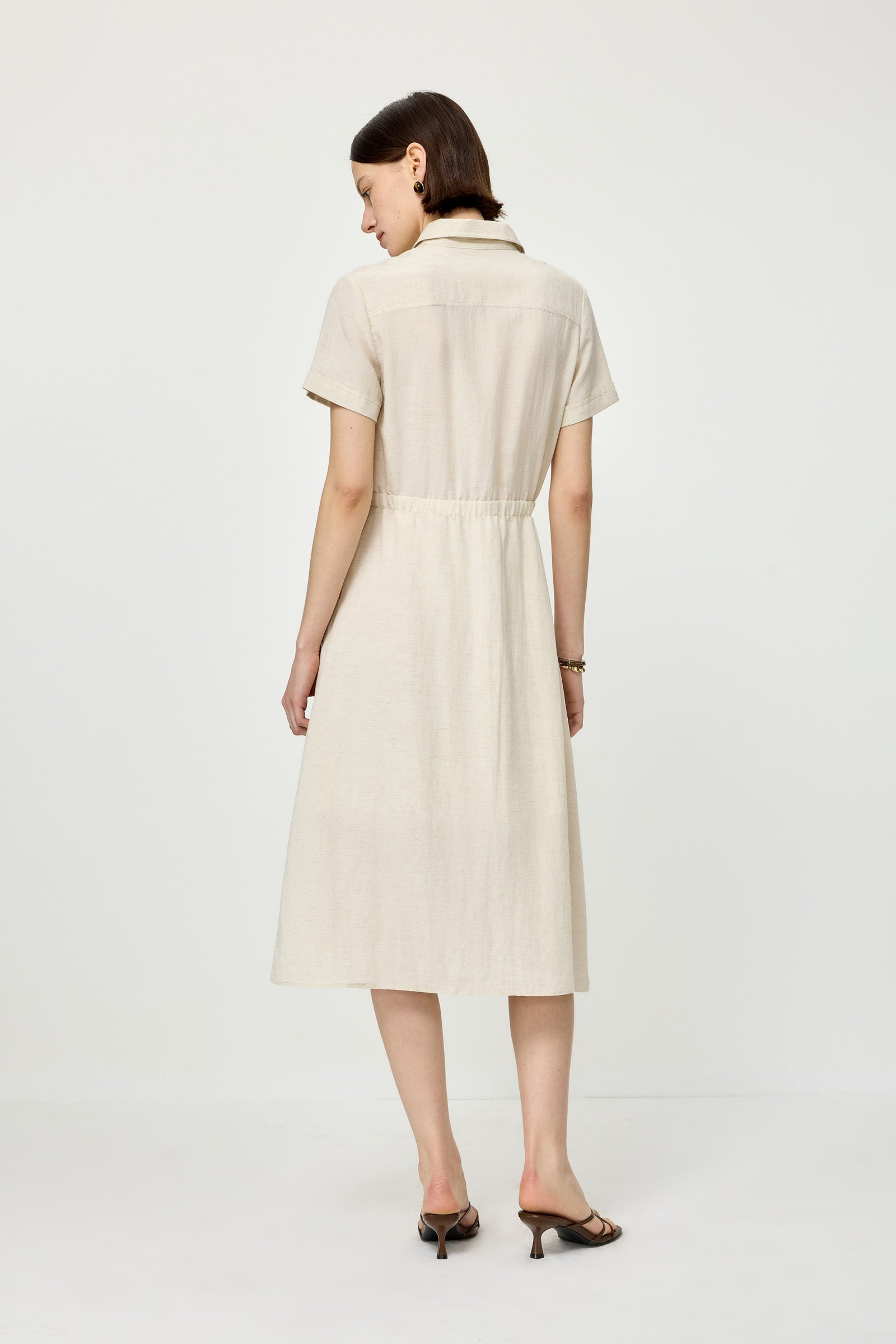 #color_Off White