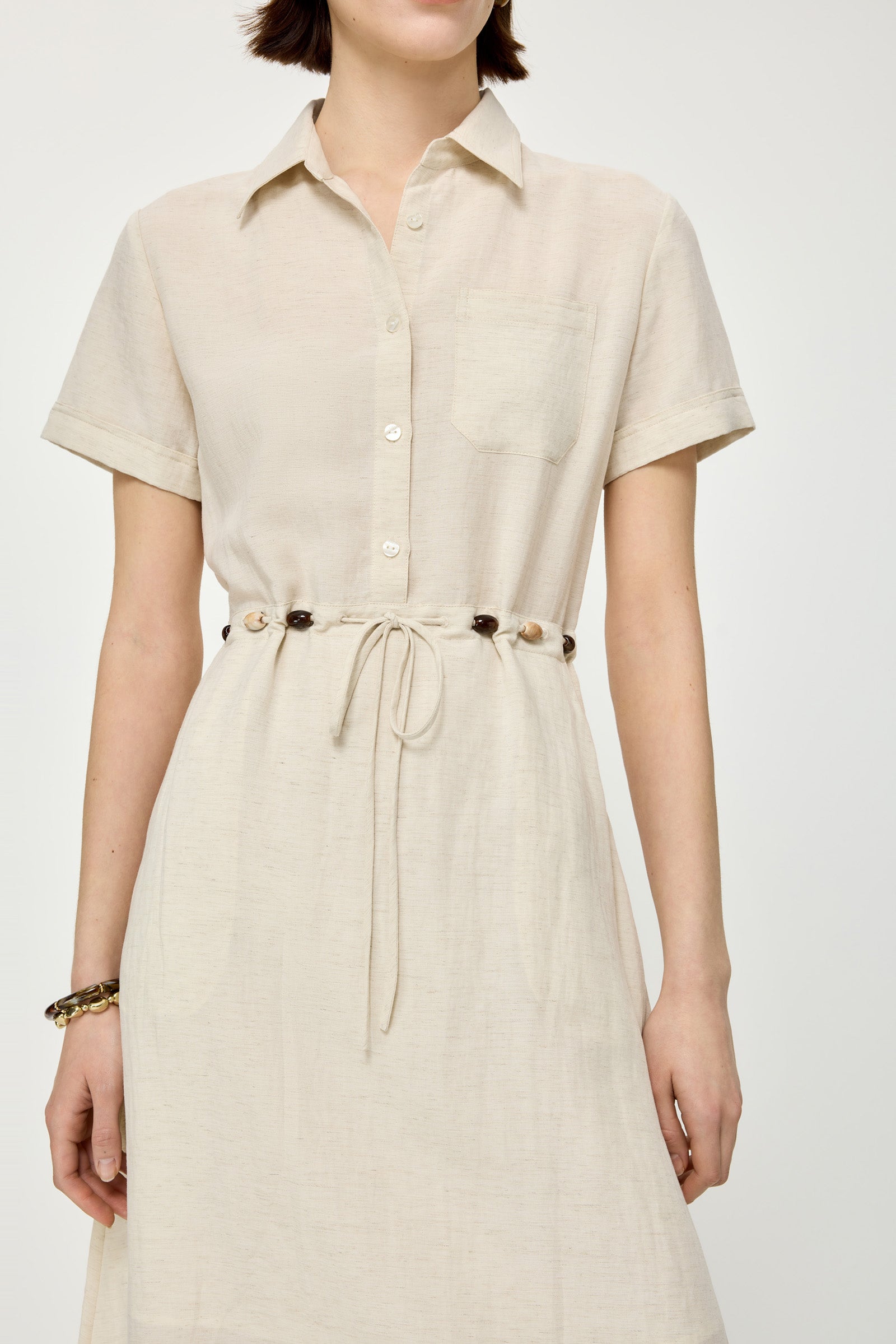 #color_Off White